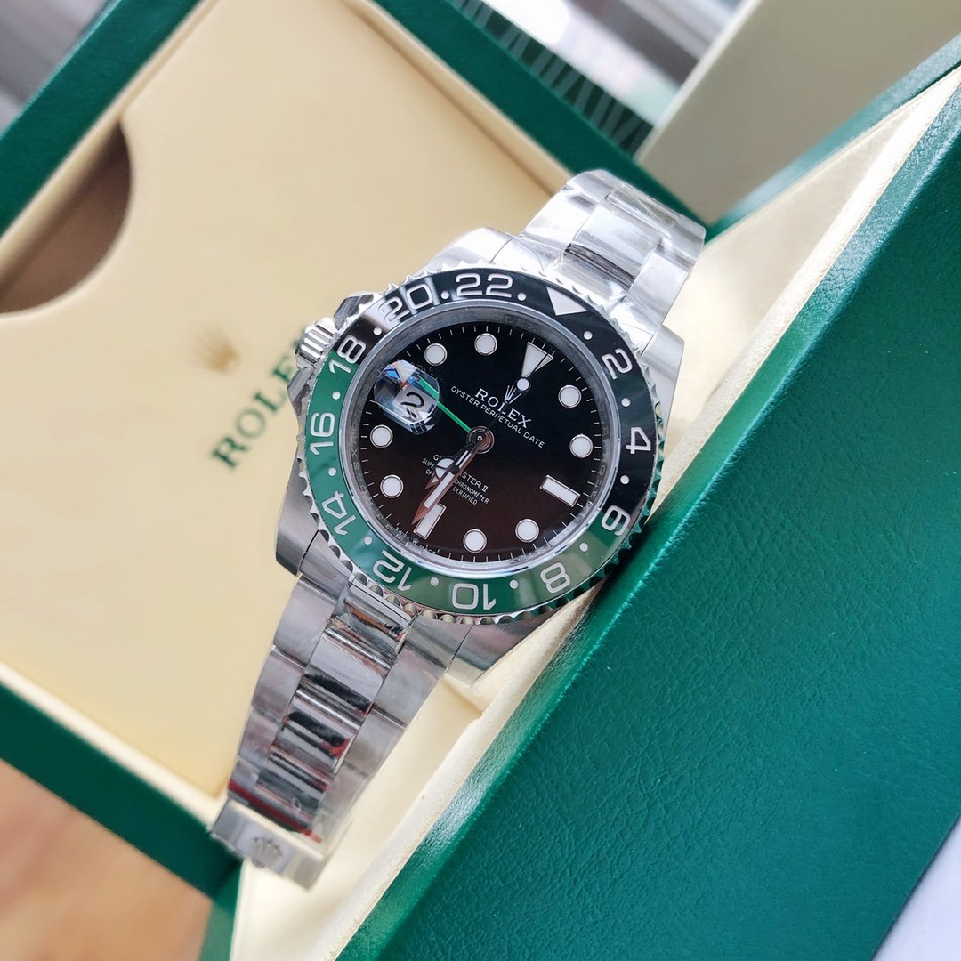 1-1.jpg Rolex GMT 2 left hand sprite 40MM Black and Green - Image 1
