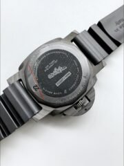 Panerai Submersible PAM02231 Carbotech Watch 42MM(1;1 Super Clone) - Image 4