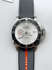 Panerai Submersible Quarantaquattro PAM1681 Luna Rossa 44MM（1;1Super Clone）