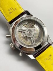 Breitling Navitimer B01 Chronograph 43 White Dial – 904L Steel Casing （1;1Super Clone） - Image 5