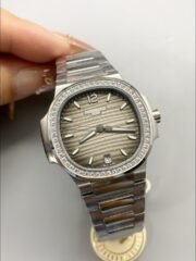 Patek Philippe Nautilus 7118 35MM 1:1 Stainless Steel Grey Dial(1:1Super Clone) - Image 2