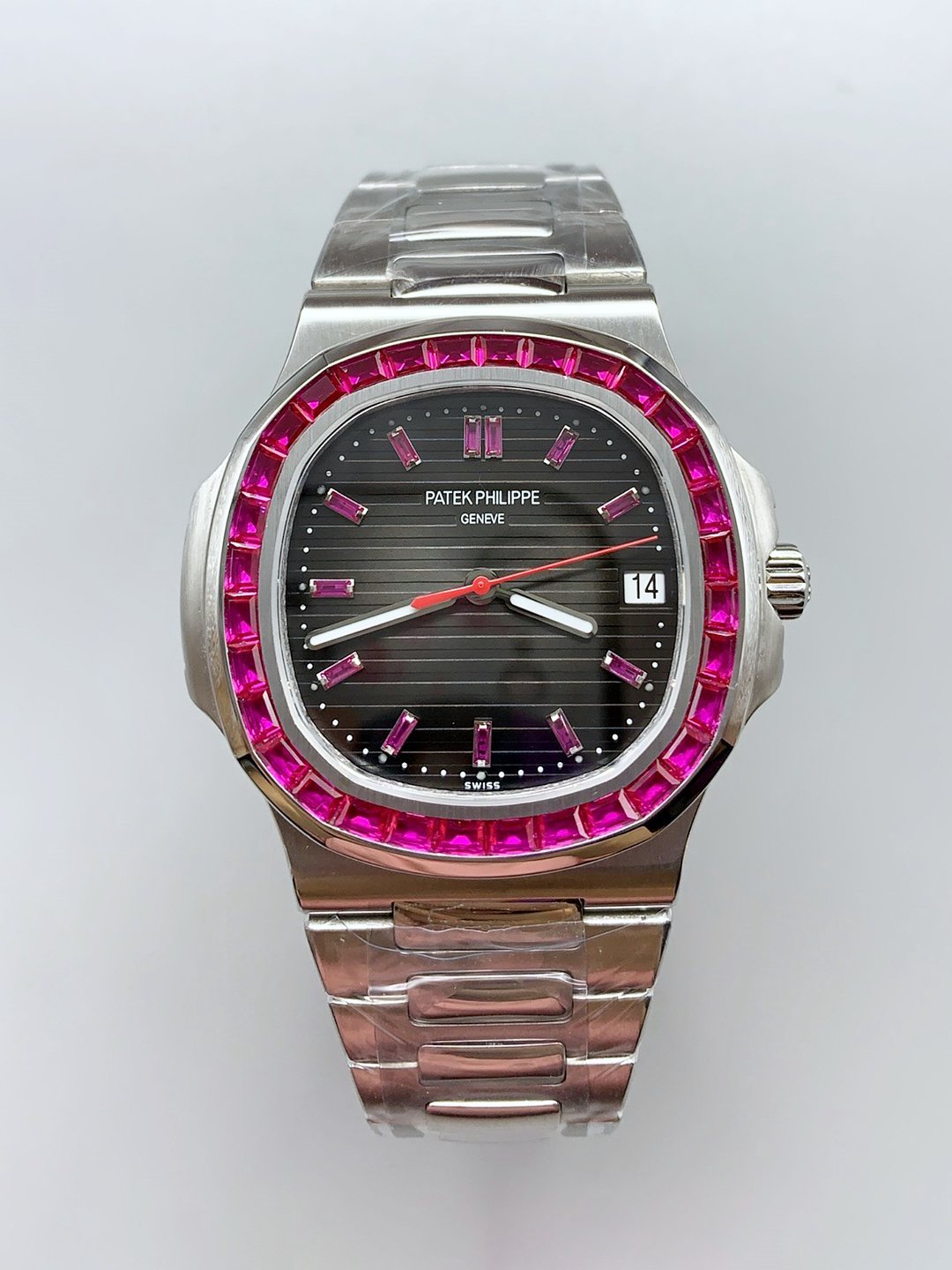 1月19日-27.jpg Patek Philippe Nautilus 5711 Black Dial 904L Steel with Rubies Bezel(1:1Super Clone) - Image 1