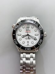 1:1 Superclone Omega Seamaster Diver 300M 42mm White Dial