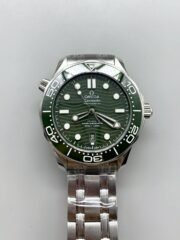 1:1 super clone OMEGA Seamaster Diver 300M 42mm Green Dial