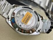 Omega Seamaster Aqua Terra 150M Co-Axial Master Chronometer - Image 8