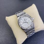 Audemars Piguet Royal oak 67650 33mm 1:1 Superclone - Image 3