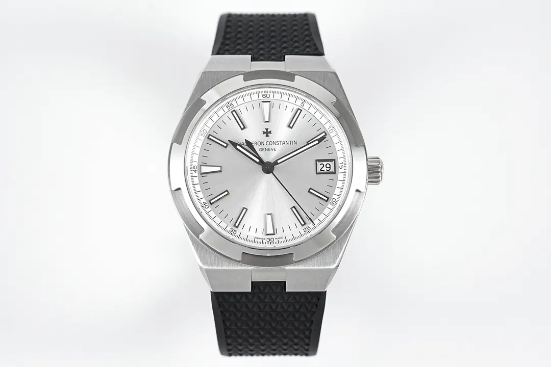 src_0-249.webp Vacheron Constantin Overseas – Silver Dial, Black Rubber Strap, 41mm Stainless Steel Case - Image 1