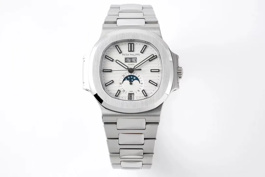 src_0-341.webp Patek Philippe Nautilus 5726/1A Silver - Image 1