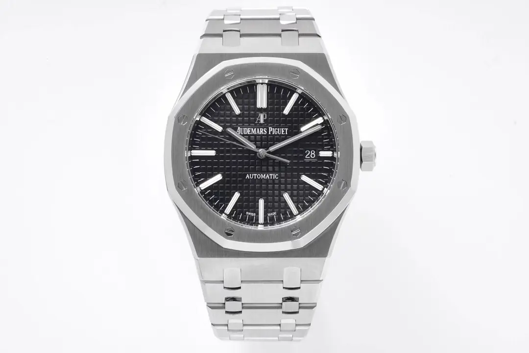 src_0-418.webp Audemars Piguet Royal Oak 15400 Black Automatic - Image 1