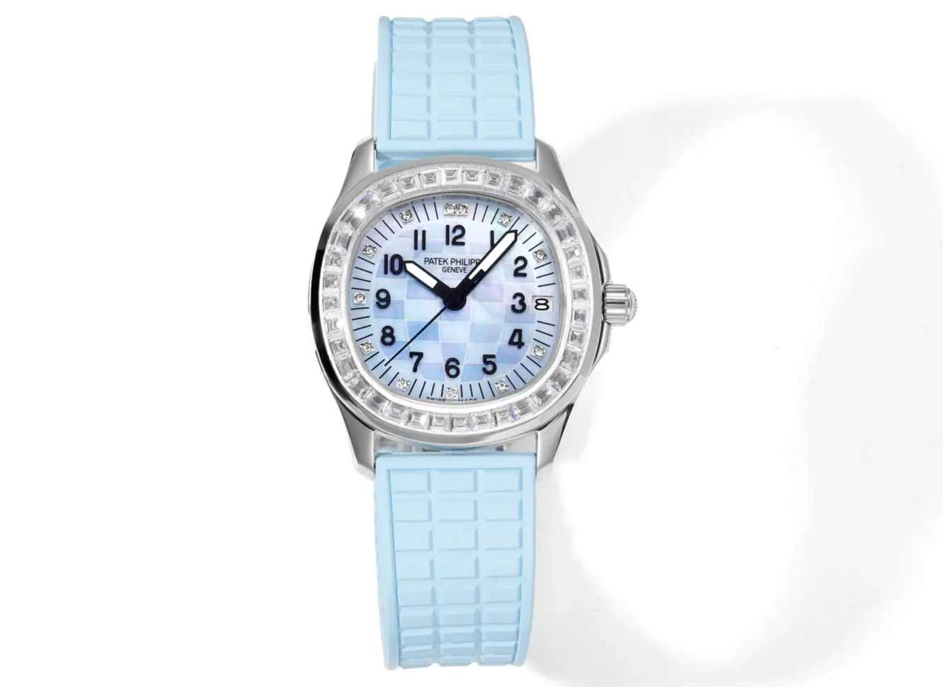 src_0-73.webp Patek Philippe Aquanaut Blue Rubber - Image 1