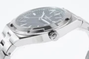 Vacheron Constantin Overseas 4500V Series – 41mm Stainless Steel Watch with Green Dial and Steel Bracelet - Image 5