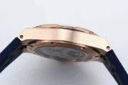 Vacheron Constantin Overseas Tourbillon – Rose Gold Case, Blue Dial, Rubber Strap - Image 6