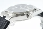 Vacheron Constantin Overseas – Black Dial, Stainless Steel Case, Rubber Strap with Interchangeable System - Image 7