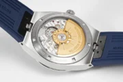Vacheron Constantin Overseas 4500V Series – Blue Dial, Rubber Strap, Luxury Steel - Image 9